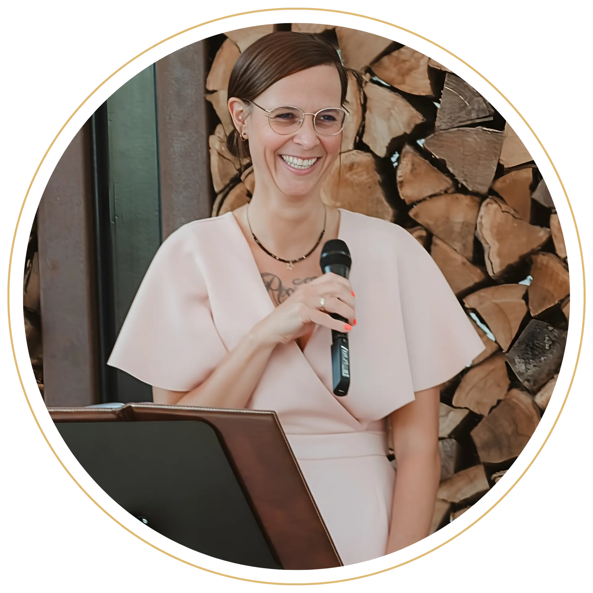 Sabrina Forchel, freie Traurednerin am Niederrhein und im Ruhrgebiet